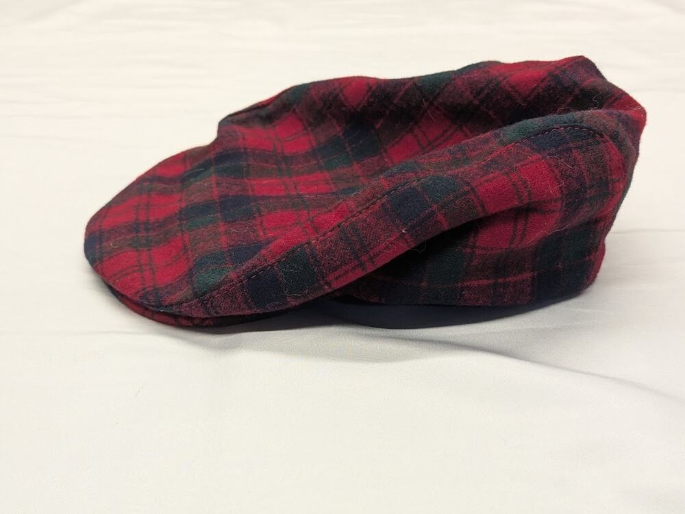 VTG Pendleton Virgin Wool Red Plaid Newsboy Cabbie Derby Hat Flat Cap Medium